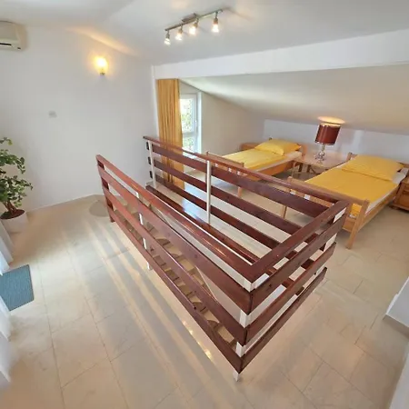 Tomislav Nv 8 Pax - With Sea View, 250 M From The * נובי ווינודולסקי